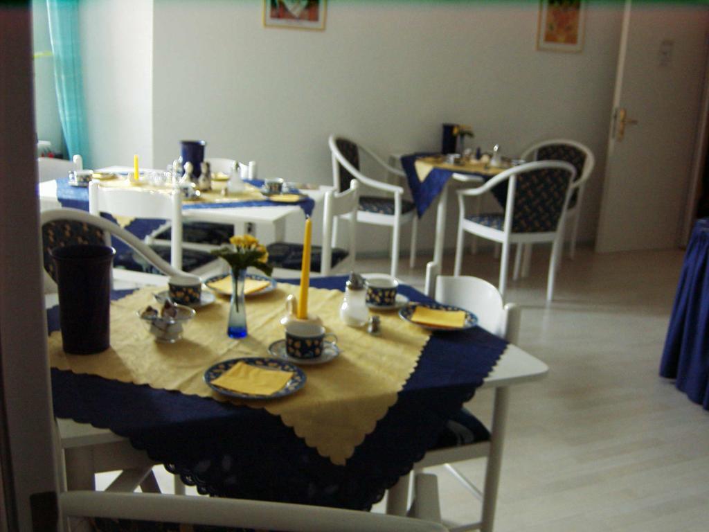 Gaestehaus Rehbein Calbe Ngoại thất bức ảnh